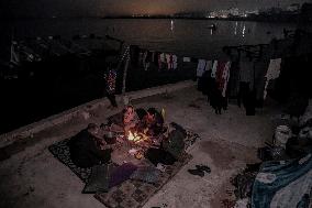 Displaced Palestinians at Gaza Seaport