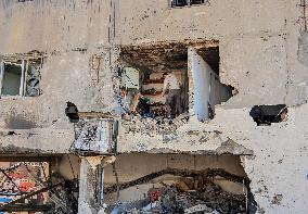 Israeli Strike Hits Sidon Lebanon