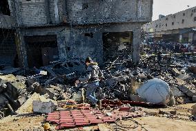 Israeli Strike Hits Sidon Lebanon