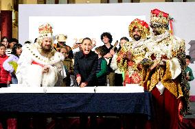 Mexican President Claudia Sheinbaum Holds Briefing Conference - Mexico