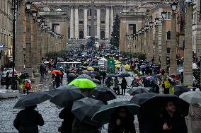 Tiber Banks Closed Due To Flooding - Rome