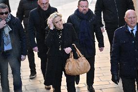 Marine Le Pen At Brigitte Bardot Funeral - Saint-Tropez