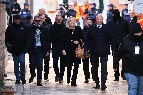 Marine Le Pen At Brigitte Bardot Funeral - Saint-Tropez