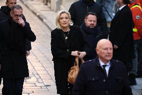Marine Le Pen At Brigitte Bardot Funeral - Saint-Tropez