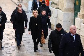 Marine Le Pen At Brigitte Bardot Funeral - Saint-Tropez