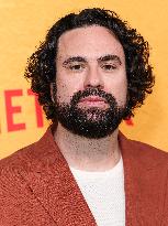 Netflix’s ‘People We Meet On Vacation’ Premiere