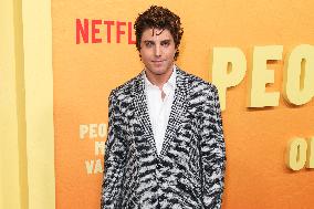 Netflix’s ‘People We Meet On Vacation’ Premiere