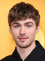 Netflix’s ‘People We Meet On Vacation’ Premiere