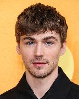 Netflix’s ‘People We Meet On Vacation’ Premiere