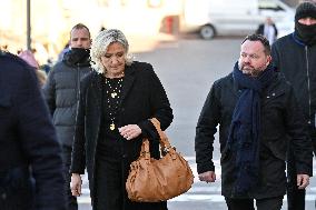 Marine Le Pen At Brigitte Bardot Funeral - Saint-Tropez