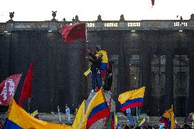 Colombian President Petro Rally to Defend National Sovereignty