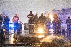 Several Dozen Farmers From The Coordination Rurale Arriving In Paris