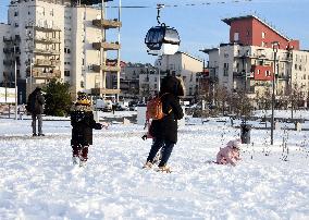 CAbale Car Illustration - Creteil