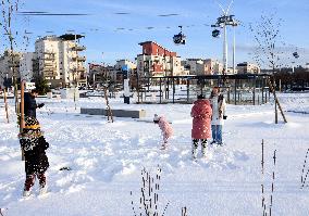 CAbale Car Illustration - Creteil