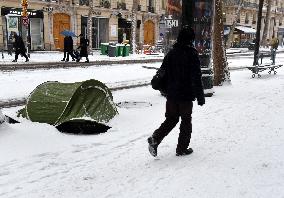 Homeless People Under The Snow - Paris