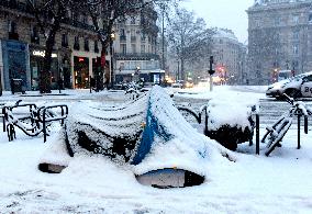 Homeless People Under The Snow - Paris