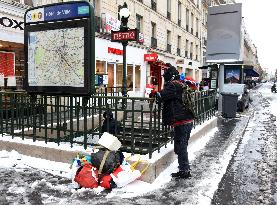 Homeless People Under The Snow - Paris
