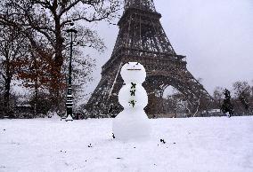 Paris Under The Snow - Eiffel Tower