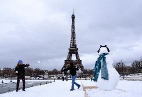 Paris Under The Snow - Eiffel Tower