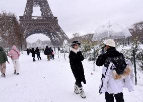 Paris Under The Snow - Eiffel Tower