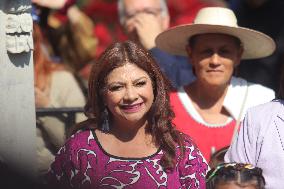 Unveil Ceremony Statues of Heroic Mexican Women - Mexico