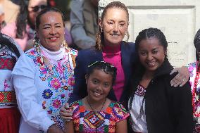 Unveil Ceremony Statues of Heroic Mexican Women - Mexico