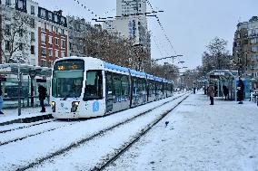 Paris Under The Snow - Paris