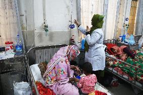 Pneumonia Patients Rise During The Winter Season - Dhaka