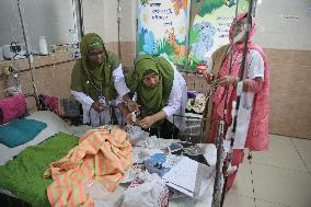 Pneumonia Patients Rise During The Winter Season - Dhaka