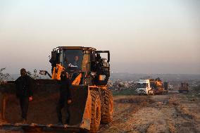 Hamas Members Search for The Remains of The Last Israeli Hostage - Gaza