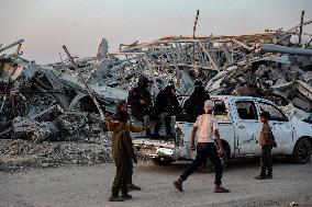 Hamas Members Search for The Remains of The Last Israeli Hostage - Gaza