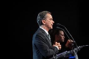 Outgoing Mayor Sylvain Robert - Lens