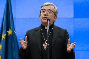 Government and Church Sign Agreement for Reparations - Madrid