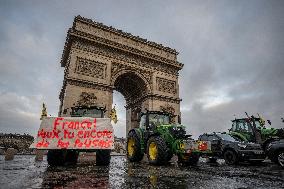 Several Dozen Farmers From The Coordination Rurale Arriving In Paris