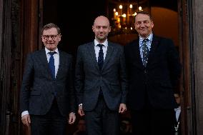 Weimar Triangle and Indian Foreign Ministers Meet in Paris