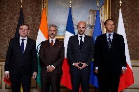 Weimar Triangle and Indian Foreign Ministers Meet in Paris