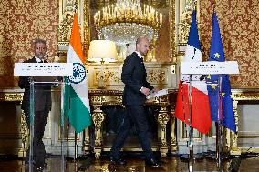 Weimar Triangle and Indian Foreign Ministers Meet in Paris