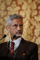 Weimar Triangle and Indian Foreign Ministers Meet in Paris