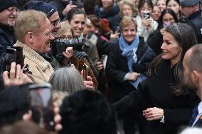 Queen Letizia Presides Over International Journalism Awards - Madrid