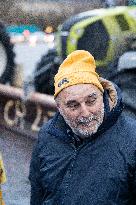 Several Dozen Farmers From The Coordination Rurale - Paris