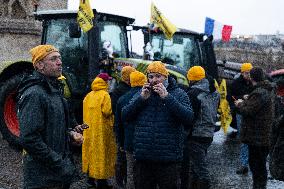 Several Dozen Farmers From The Coordination Rurale - Paris
