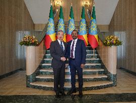Prime Minister Meeting With Wang Yi - Addis Ababa