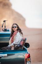 Queen Rania of Jordan Tours Wadi Rum - Jordan