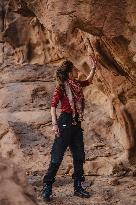 Queen Rania of Jordan Tours Wadi Rum - Jordan