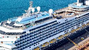 Large Cruise Ships Routine Repairs