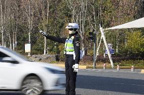 First AI Traffic Police Robot in Anhui