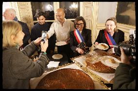 Rachida Dati At Epiphany Event - Paris