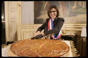 Rachida Dati At Epiphany Event - Paris