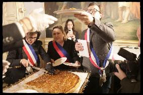 Rachida Dati At Epiphany Event - Paris