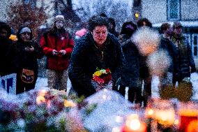 Memorial After Fatal Shooting - Minneapolis